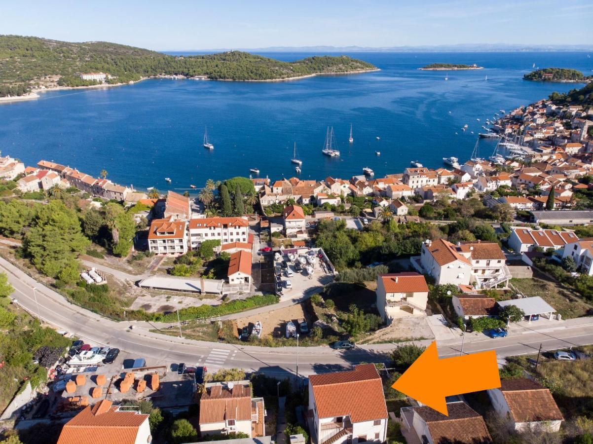 Apartments Jaksa Vis Eksteriør billede