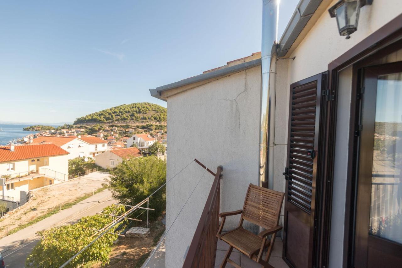 Apartments Jaksa Vis Eksteriør billede